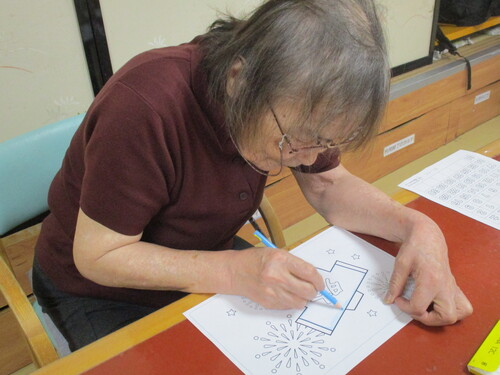 8月塗り絵 (4).JPG